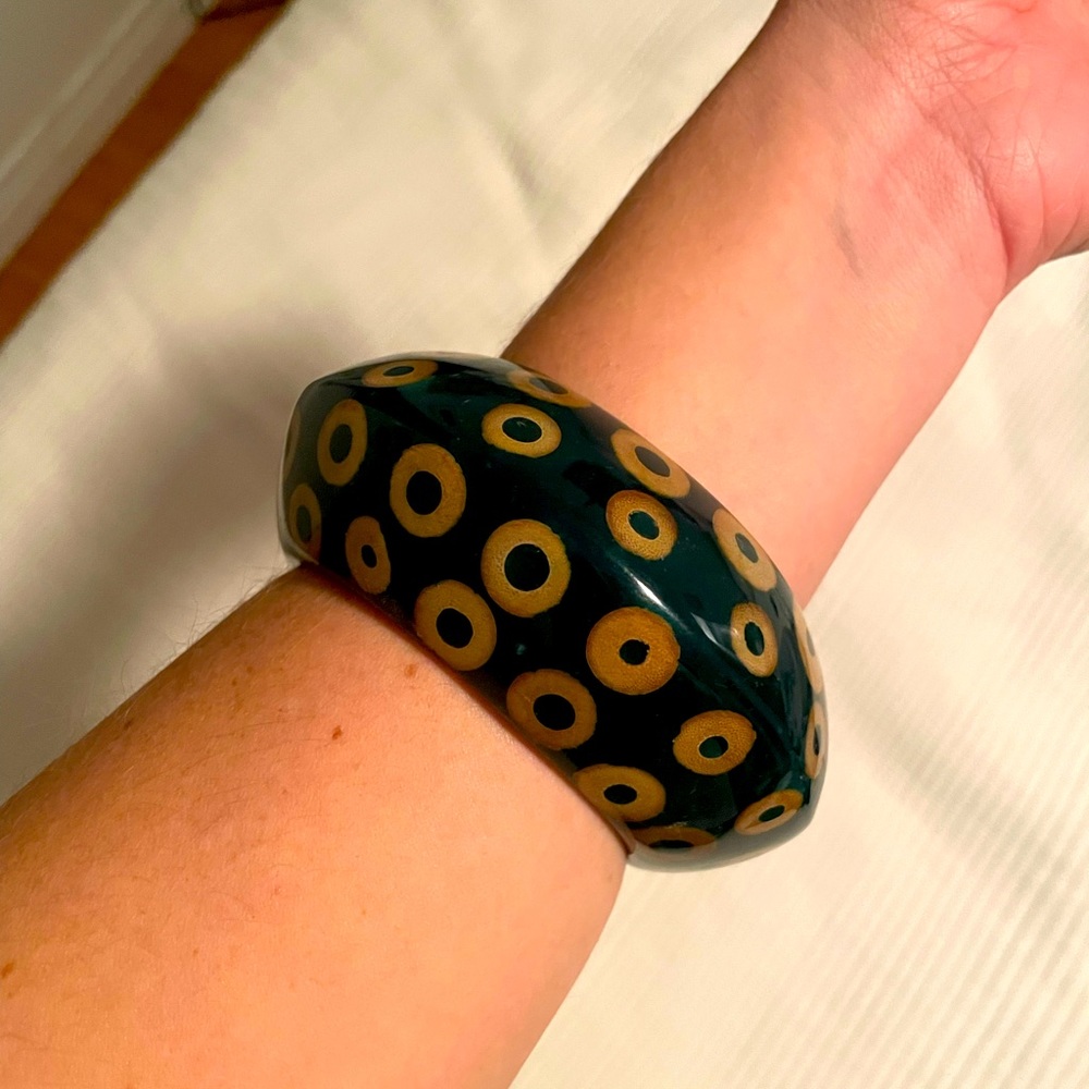 Vintage bangle